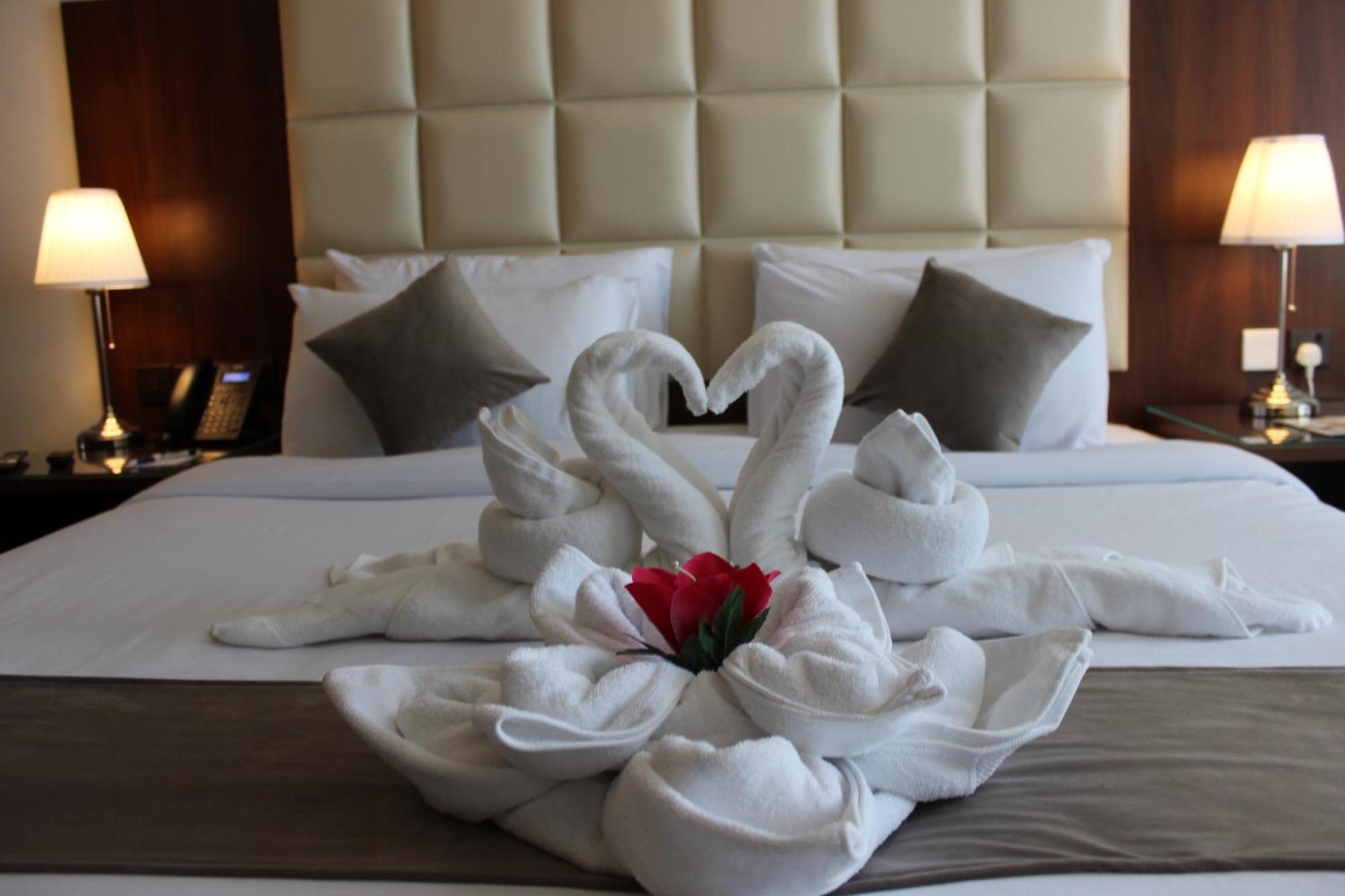 Dolphin Continental Hotel Kuwait City ภายนอก รูปภาพ