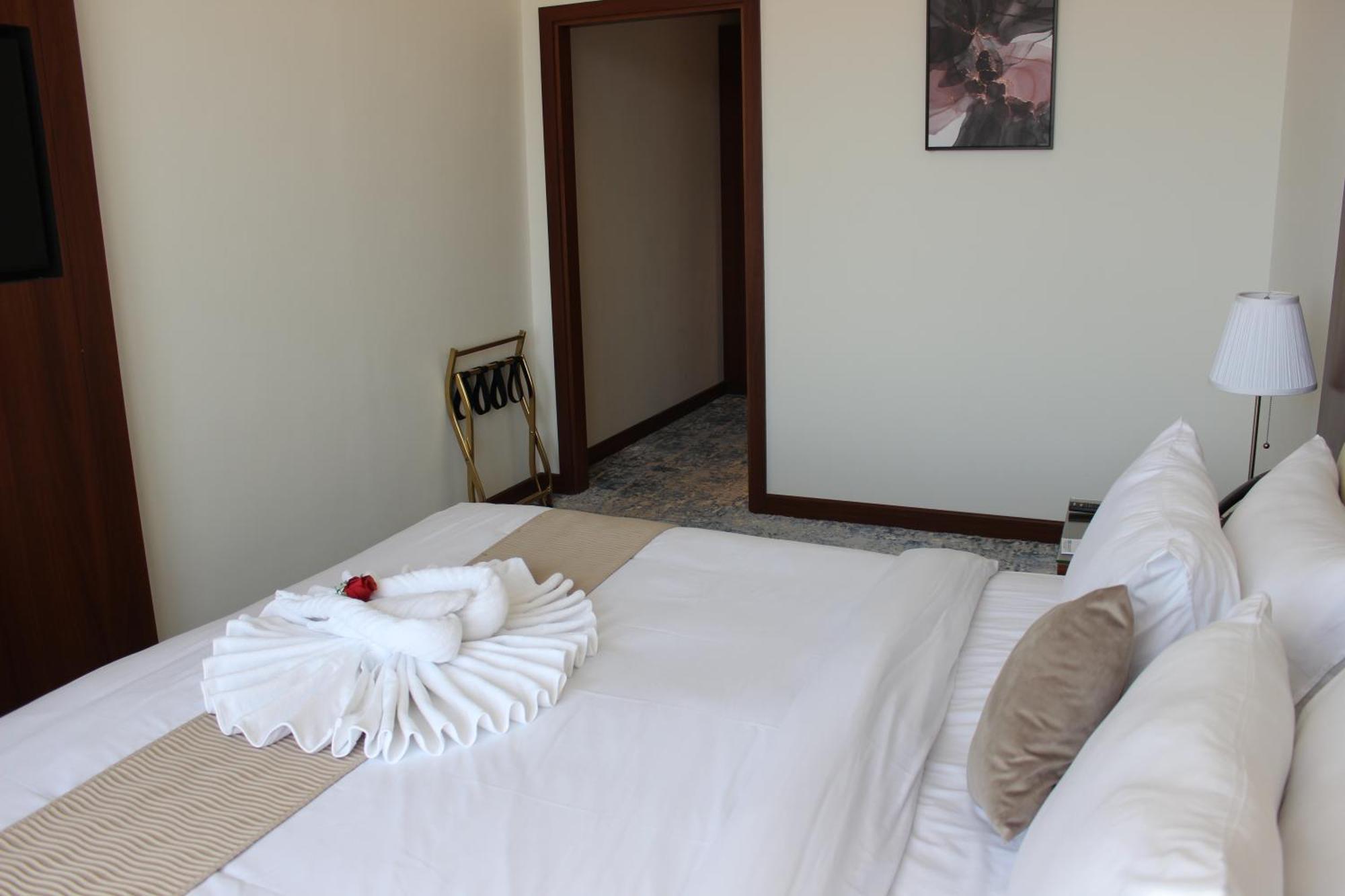 Dolphin Continental Hotel Kuwait City ภายนอก รูปภาพ